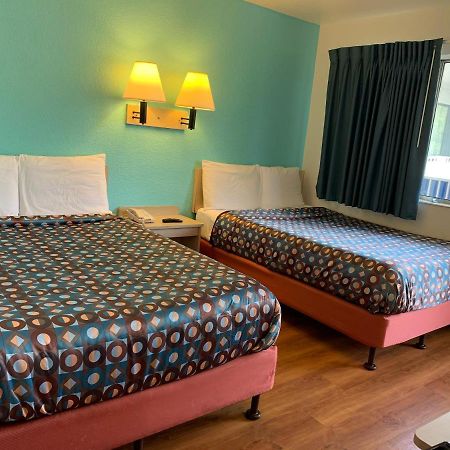 לוס אנג'לס Vagabond Inn Sylmar מראה חיצוני תמונה