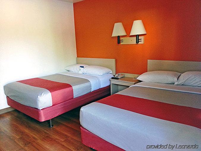 לוס אנג'לס Vagabond Inn Sylmar מראה חיצוני תמונה