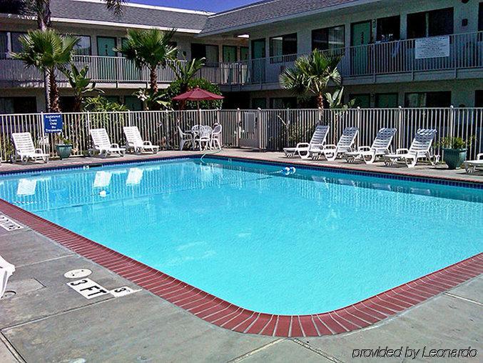 לוס אנג'לס Vagabond Inn Sylmar מראה חיצוני תמונה