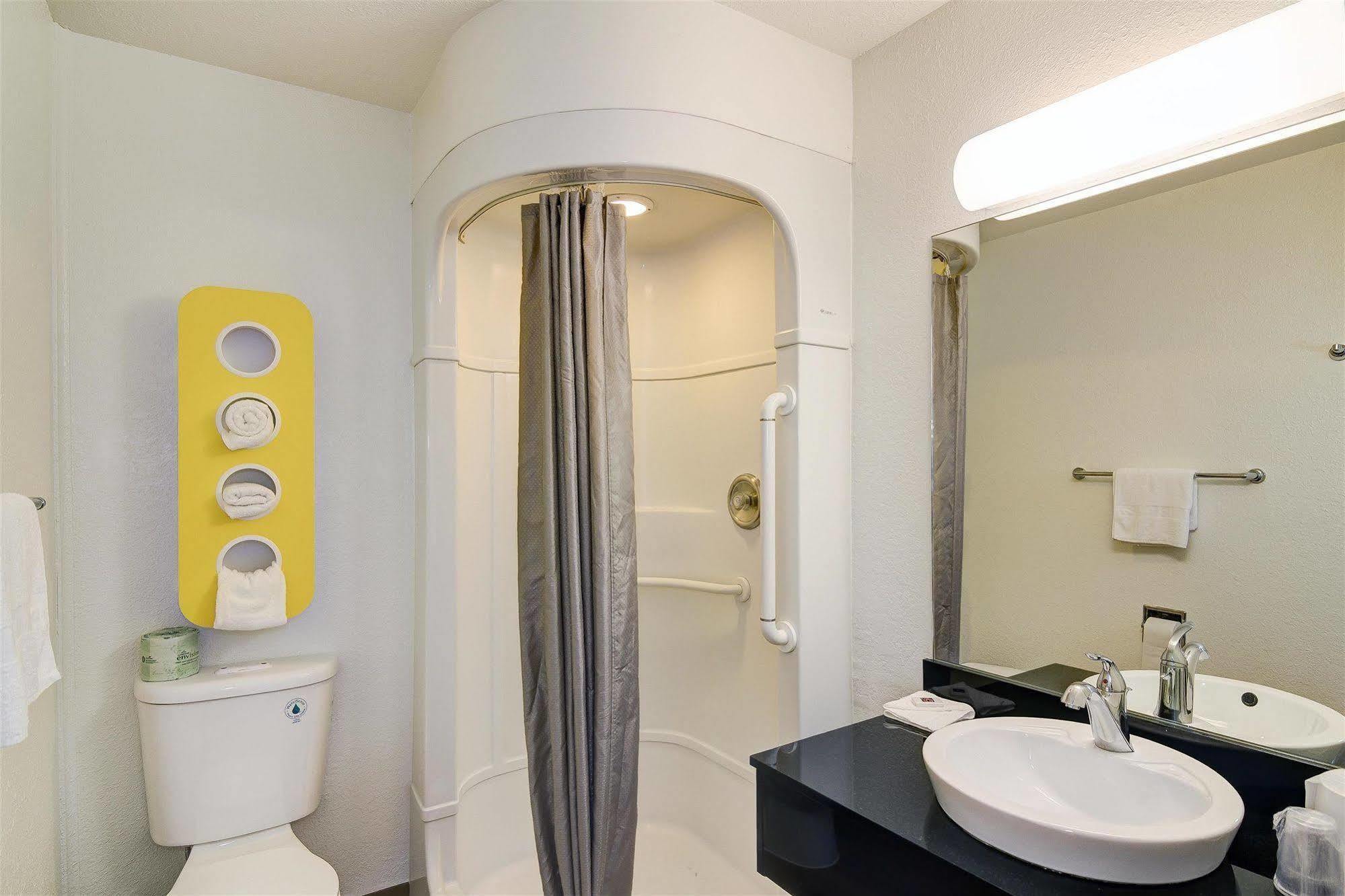 לוס אנג'לס Vagabond Inn Sylmar מראה חיצוני תמונה